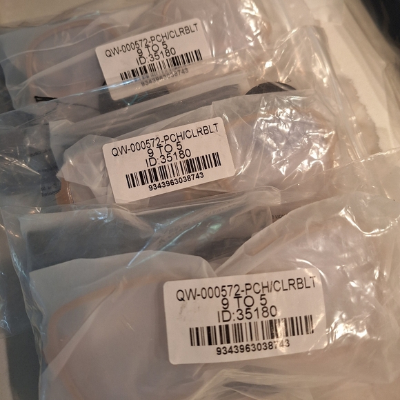 QUAY AUSTRALIA- 9 to 5 Blue light glasses - peach - Picture 8 of 8